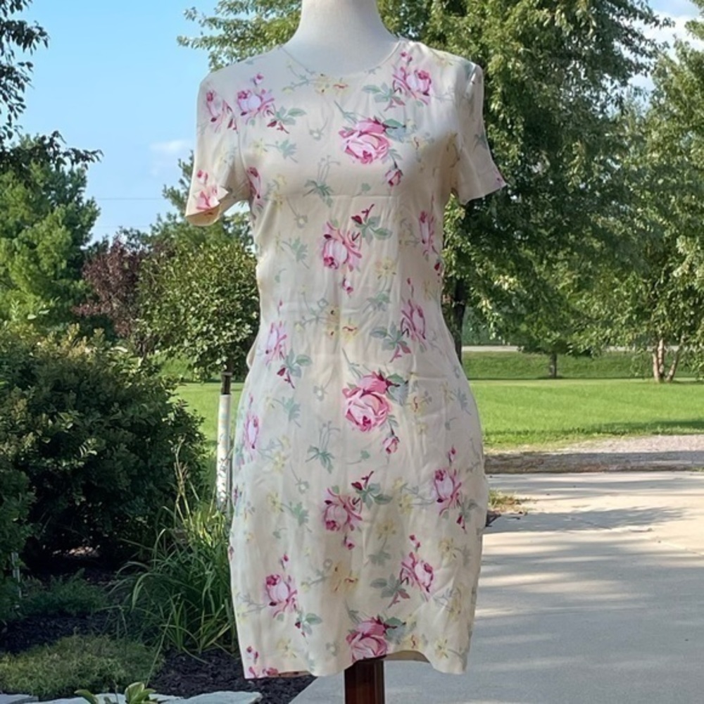 Zara Floral Print Mini Dress With Cut Out Detail On The Side